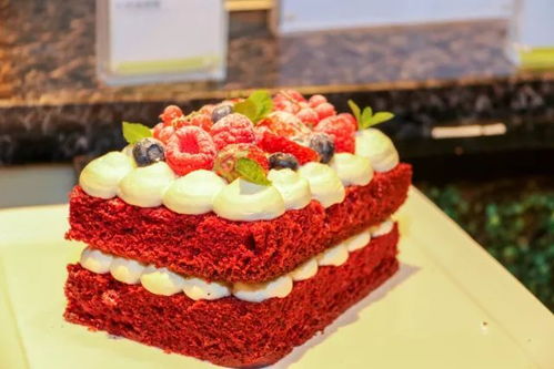 蛋糕里的红丝绒是什么东西 红丝绒蛋糕里的红丝绒是什么